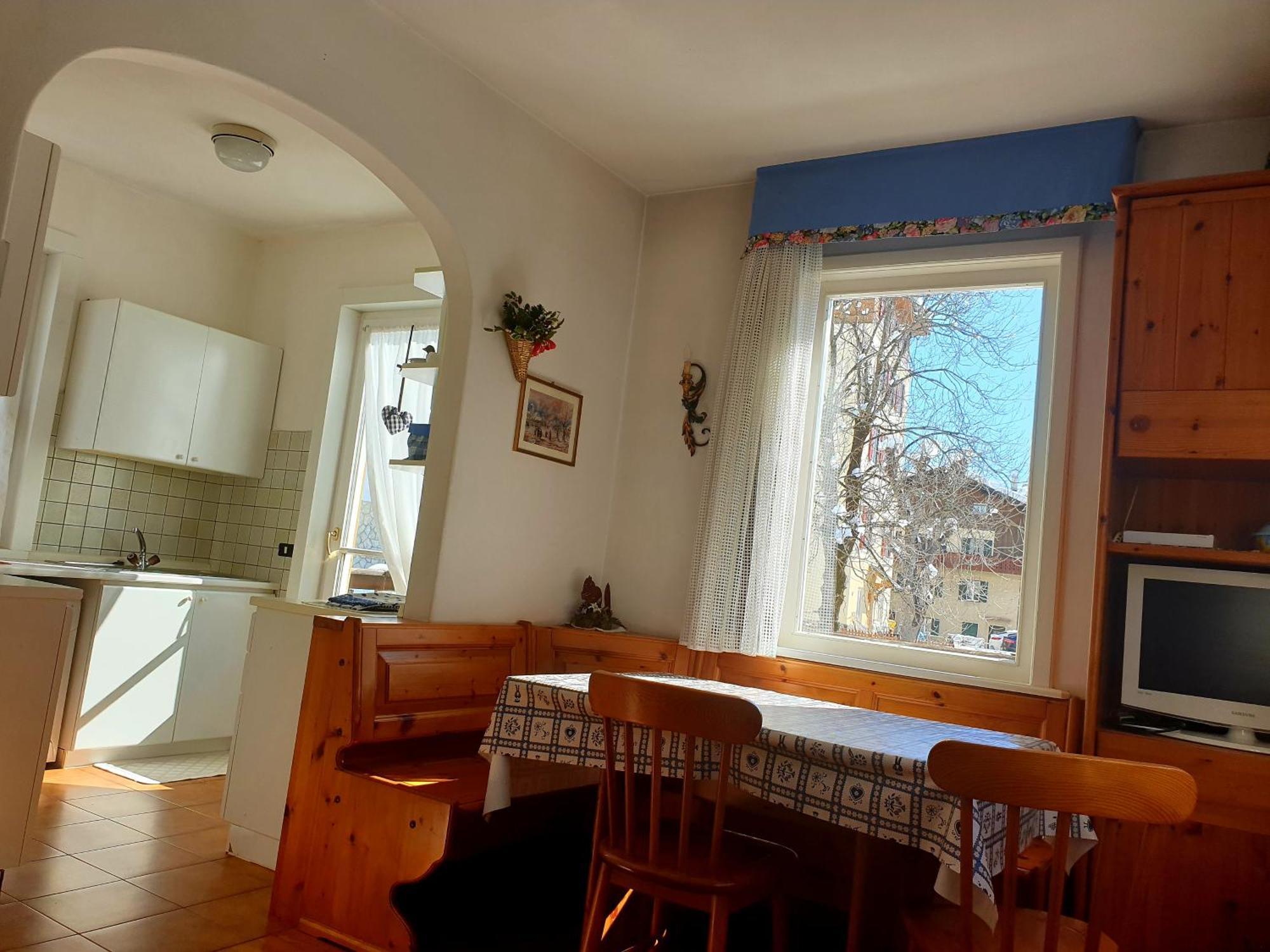 Luminoso Ed Accogliente, Centralissimo Appartamento Indipendente Cortina dʼAmpezzo Eksteriør bilde