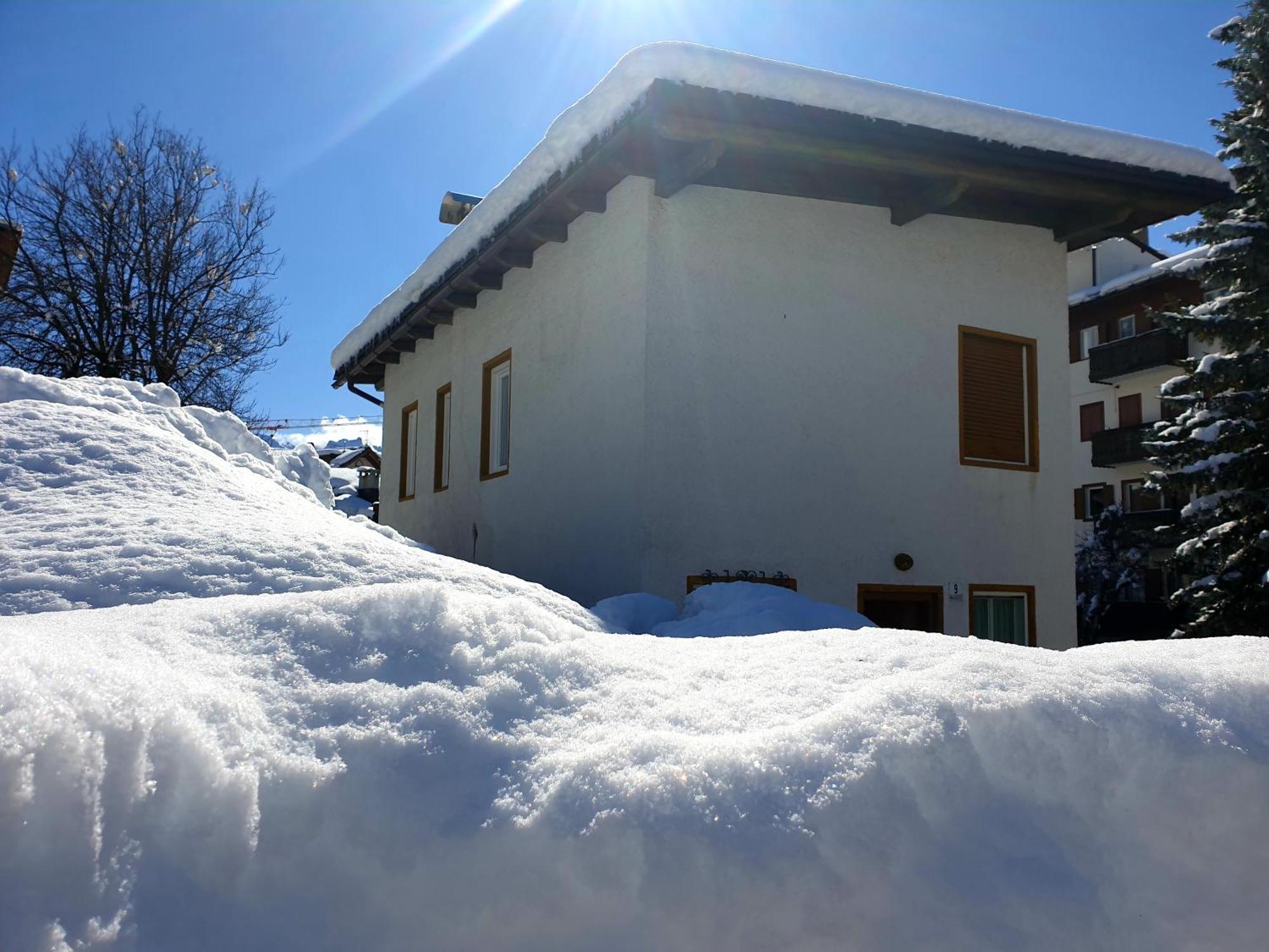 Luminoso Ed Accogliente, Centralissimo Appartamento Indipendente Cortina dʼAmpezzo Eksteriør bilde