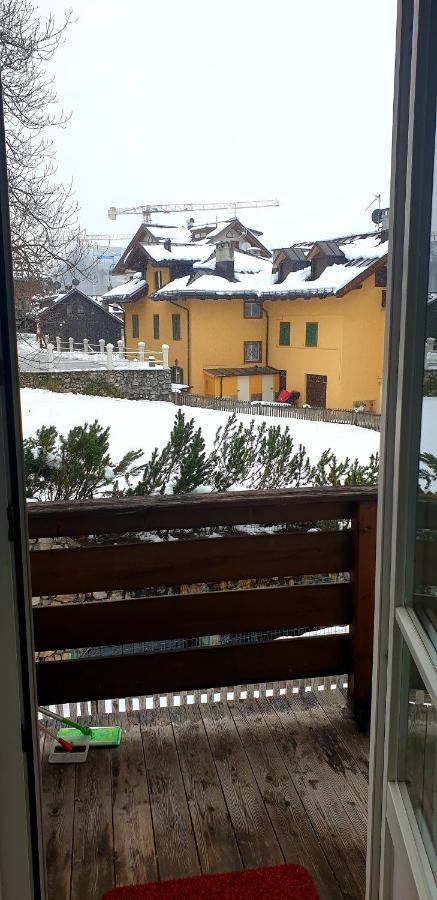 Luminoso Ed Accogliente, Centralissimo Appartamento Indipendente Cortina dʼAmpezzo Eksteriør bilde